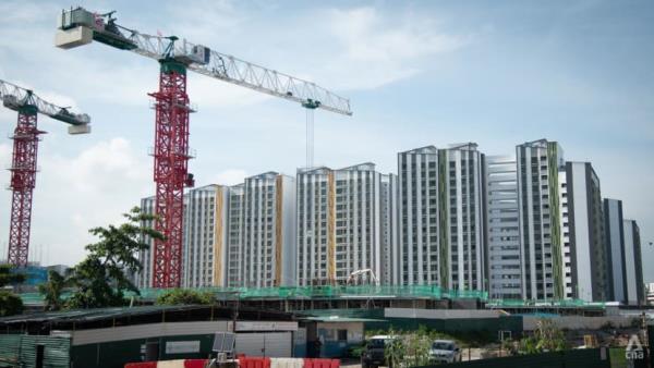 Average compensation of S$3,000 for Anchorvale Village flat buyers due to completion delay 