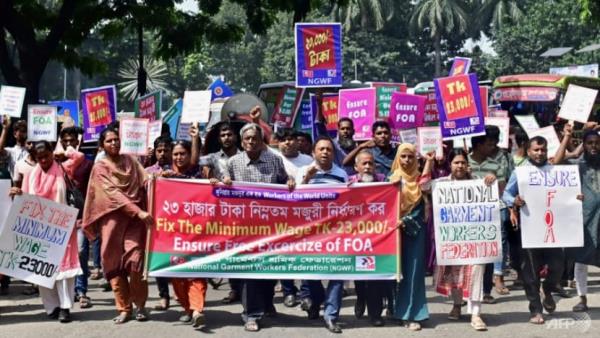 Two dead as Bangladesh garment workers protest low pay