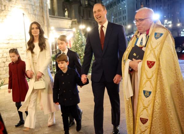 Princess Charlotte, Kate Middleton, Prince George, Prince Louis and Prince William at Kate's third annual Christmas concert.