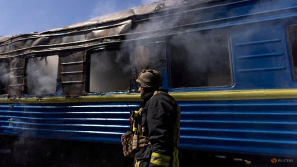 Russian forces shell Kherson rail station, one policeman dead: Ukraine interior minister