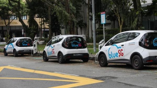 BlueSG users face 'ghost vehicles', difficulty ending rentals days after firm apologises for 'glitch'