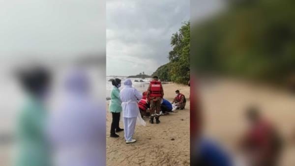 Body of missing Singaporean swept by waves off Desaru in Malaysia found