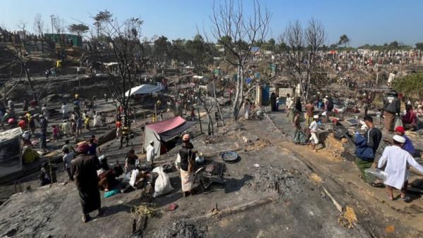 Fire leaves nearly 7,000 Rohingya homeless in Bangladesh camp