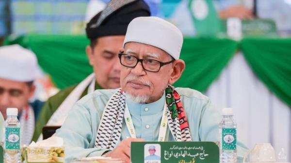 As its ‘last samurai' chief battles poor health, fro<em></em>ntmen from factions in Malaysia's Islamist party PAS are touted as successor