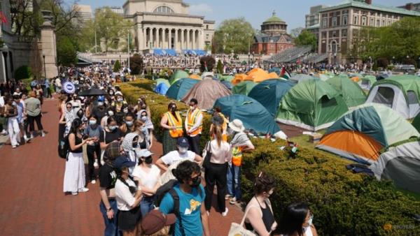 在营地谈判陷入僵局后，哥伦比亚大学暂停了亲巴勒斯坦抗议者的活动