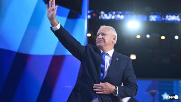 Harris vice presidential pick Tim Walz rallies Democratic convention