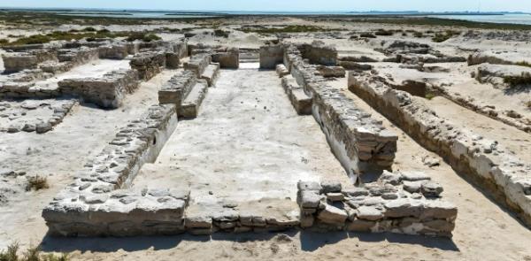 Al-Siniya Island… a historical treasure that tells the story of the region's history and human impact