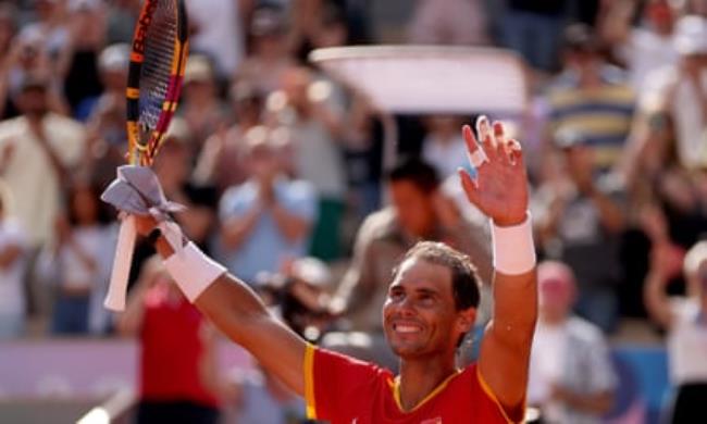 Rafael Nadal celebrates beating Marton Fucsovics