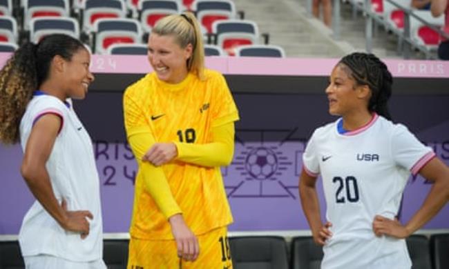 Croix Bethune (right) ho<em></em>ned her technical skills by practicing bouncing a ball against a wall.