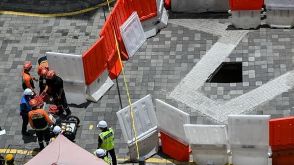 Authorities close Kuala Lumpur road after another sinkhole opens up