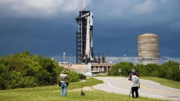 SpaceX postpo<em></em>nes historic mission featuring first private spacewalk