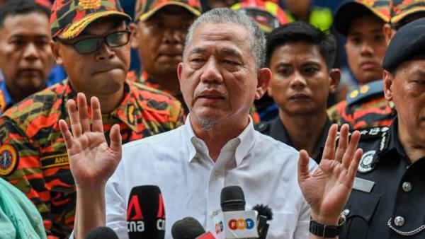 Kuala Lumpur sinkholes: Jalan Masjid India sewers to get ‘integrity audit’ after second cave-in; DPM Fadillah says area is safe