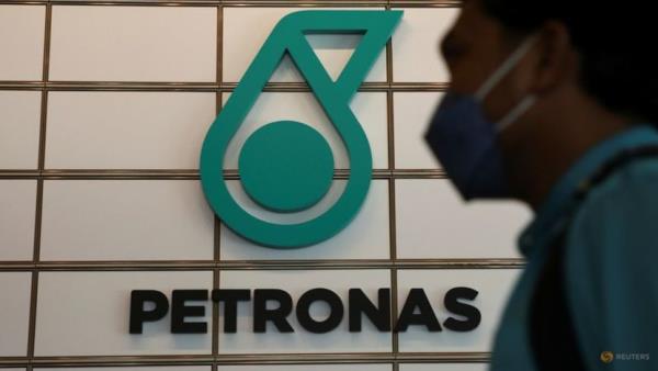 Talks with Sarawak on oil and natural gas rights hit impasse as Petro<em></em>nas mulls legal options