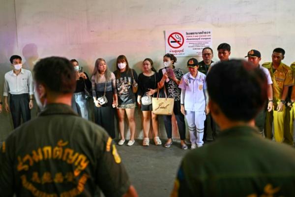 Visitors may see lo<em></em>nger waiting times for appointments, Housing Board says after fire breaks out at HDB Hub