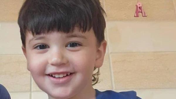 'We can't leave my son in Lebanon': Mother of Irish toddler in plea to Taoiseach