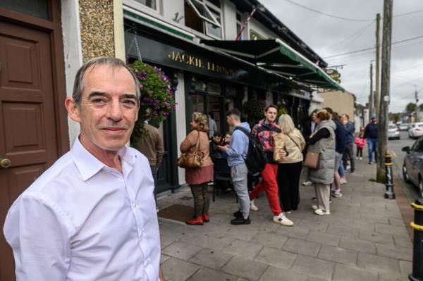 Brian Lennox outside Jackie Lennox's chip shop on the Bandon, Cork which will close its doors to the public on Sunday. Picture: Dan Linehan