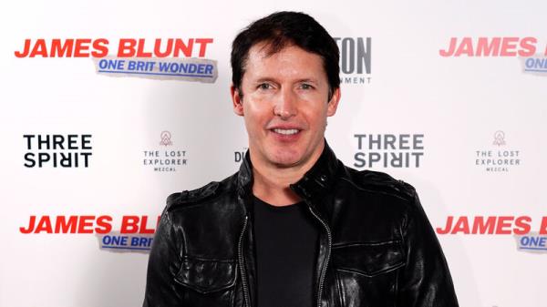 James Blunt vows to legally change name if album reaches top spot