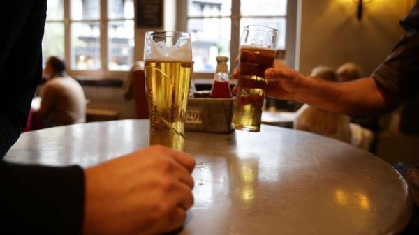 Failure to cut Vat in Budget 2025 a 'devastating blow' to pubs and restaurants