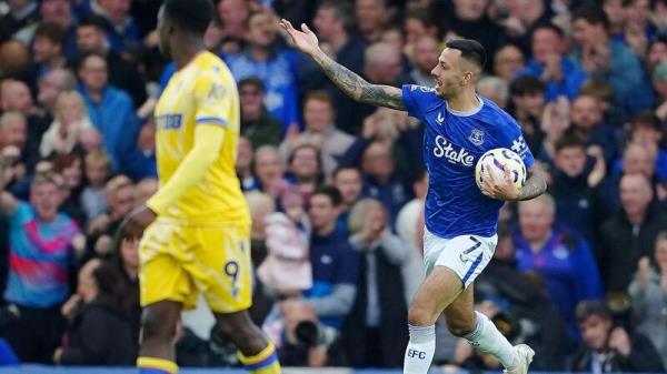 McNeil double downs Palace and ends Everton wait for a win