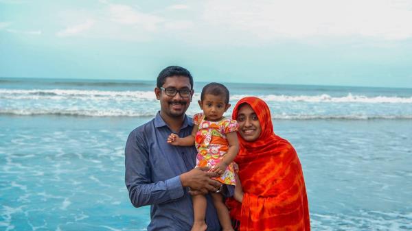 Ariba with her parents at Cox's Bazar