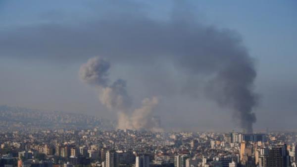 Smoke billows over Beirut&#039;s southern suburbs, amid o<em></em>ngoing hostilities between Hezbollah and Israeli forces, as seen from Sin El Fil, Lebanon October 5, 2024. REUTERS/Joseph Campbell