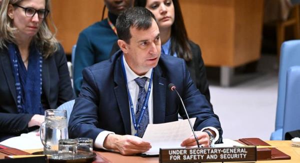 Gilles Michaud, Under-Secretary-General for Safety and Security of the UN Department of Safety and Security (DSS), briefs the Security Council meeting on protection of civilians in armed conflict.