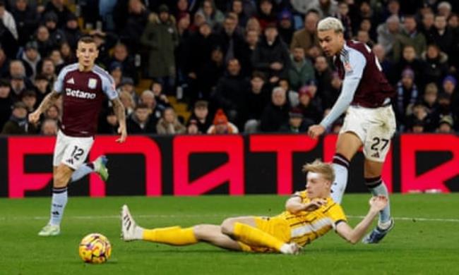 Morgan Rogers puts Aston Villa 2-1 ahead